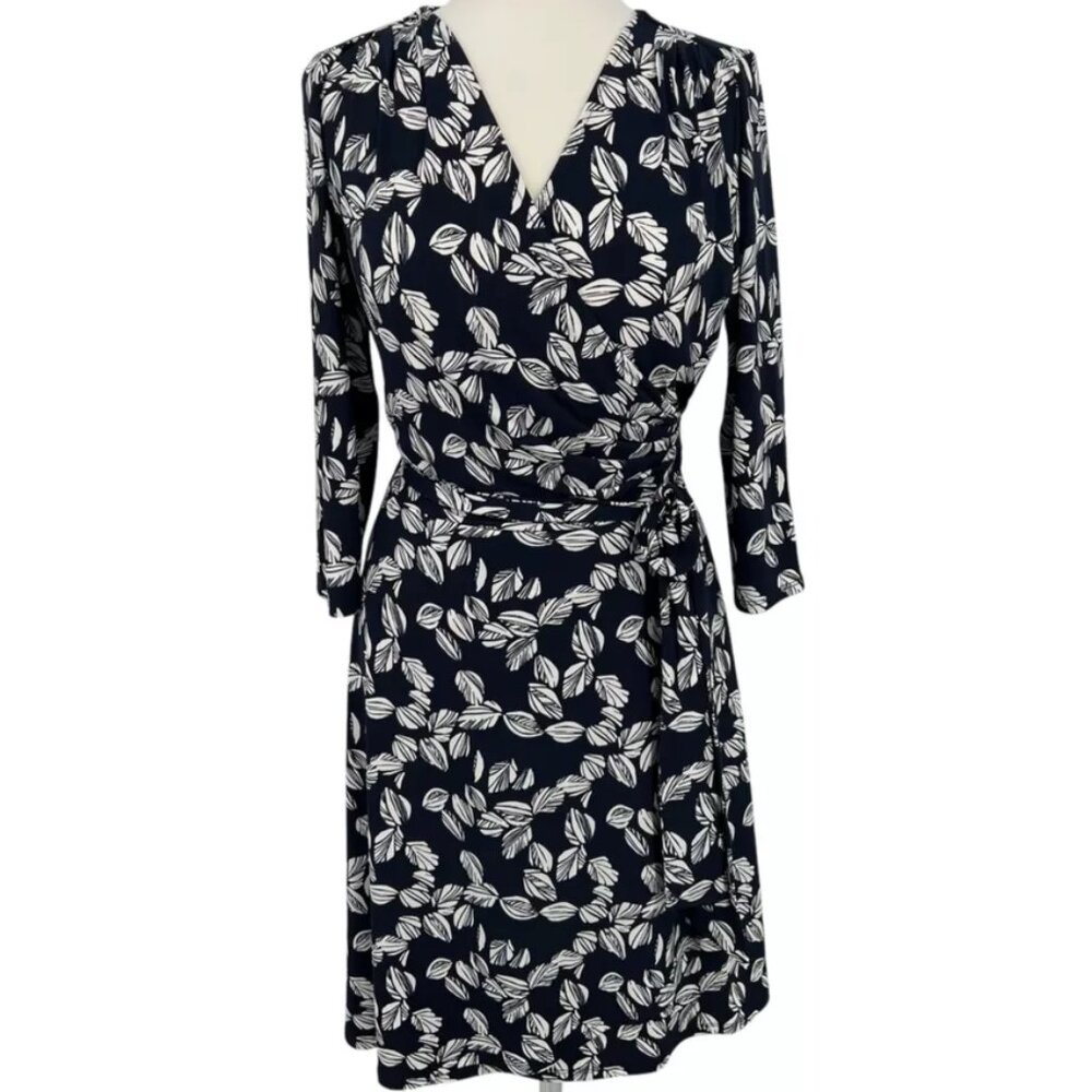 41 Hawthorn blue white tropical leaf stretchy faux wrap tie midi dress  medium